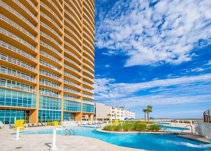 Phoenix Gulf Tower 404
