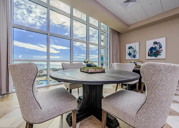 Phoenix Gulf Tower 404